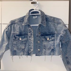 BDG Urban Outfitters cropped jean jacket